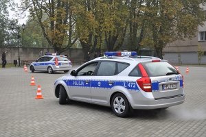 Ćwiczenia na terenie Szkoły Policji w Słupsku.
